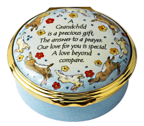 A Grandchild Is a Special  Gift Halcyon  (01/8077)  1.5" diameter.