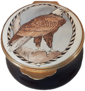 Toye Kenning & Spencer, American Bald Eagle. 2.25" diameter x 1" tall. Slight scratches on base & No presentation Case.  Used