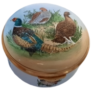 Staffordshire Gamebirds  2.25" diameter. Inside Lid: painted black/white duck head. Sides painted also. 