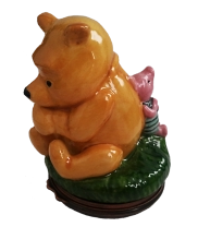 Winnie the Pooh & Piglet  (01/W150)  2.5" tall. (2001) Bottom: Pooh & Piglet. 