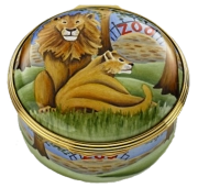 The Zoo (AK-Z)  2.4" diameter. Freehand painted by Sandra Selby. Limited Edition of 15.