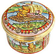 Winnie the Pooh Adventuring (01/8664) 1.62" diameter. Limited Edition of 250.